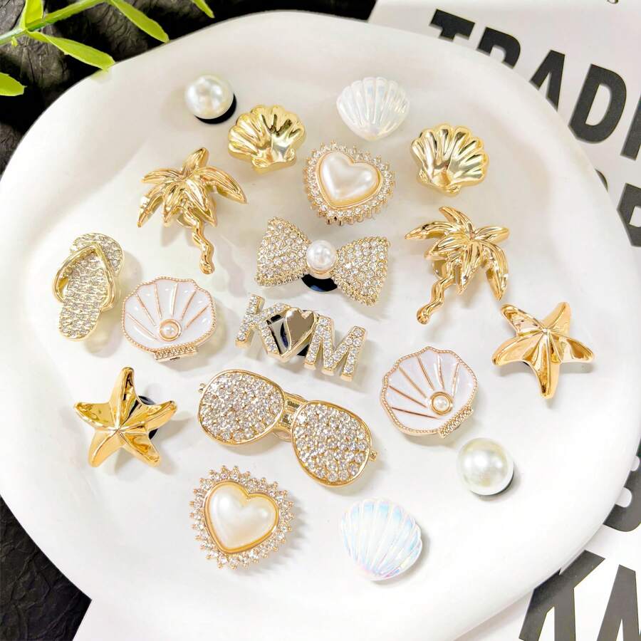 18件組金色海洋系列鞋飾，貝殼、海星、蝴蝶結DIY配件，適用於穿孔拖鞋的飾品套組