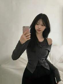 Atasan Kaos Lengan Panjang Bergaris Model Camisole Berlapis Vintage Musim Gugur 2026 untuk Wanita - Dark Grey - View 6