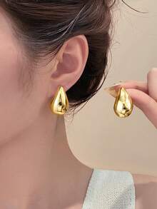 1 Pair Fashionable Exquisite Teardrop Stud Earrings, Light Luxury Personalized Suitable For Women Daily Wear - Yellow Gold - View 1