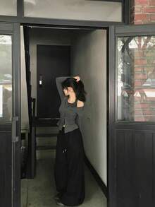 Atasan Kaos Lengan Panjang Bergaris Model Camisole Berlapis Vintage Musim Gugur 2026 untuk Wanita - Dark Grey - View 7
