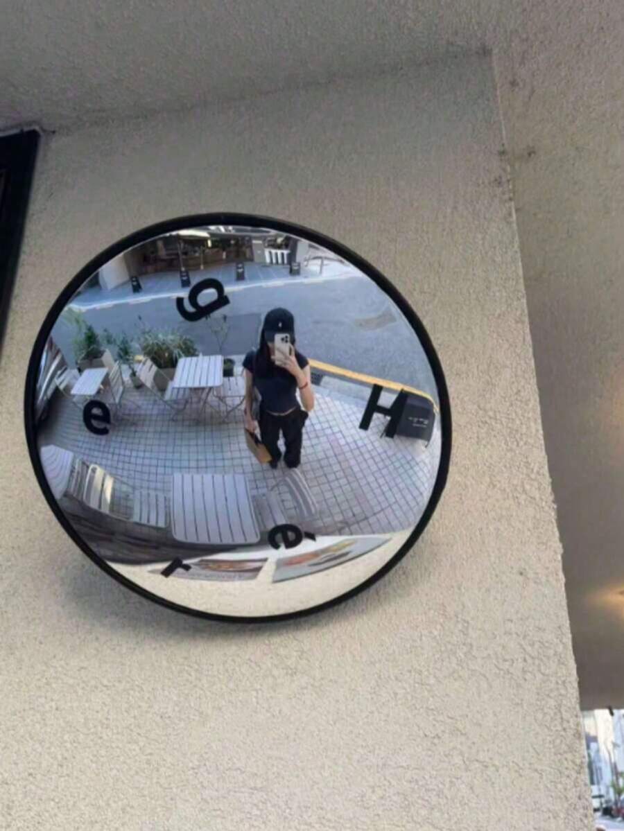Space Decor & Multi-Function Convex Wide-Angle Mirror, ABS Frame, 160°+ Ultra-Wide Field Of View, Minimalist Versatile Style - Convex Wide-angle Lens - View 1