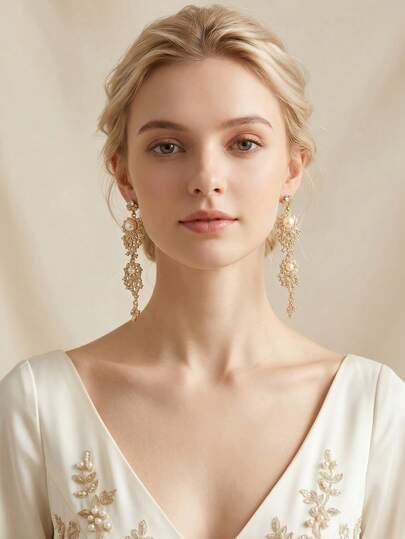 1 Pair Baroque Vintage Luxury Rhinestone Pearl Long Tassel Earrings, European And American Exaggerated Large Volume Bridal Evening Dress Accessories Hollow Gold Ear Pendants