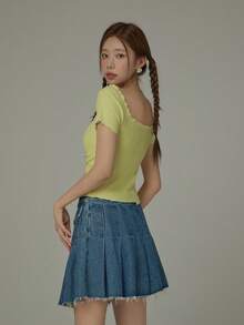 CHUU Women's Ruched Slim Fit T-Shirt, Spring 3D Cherry Sweet Youthful Chic Versatile Top - Yellow - View 2