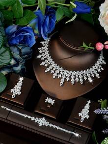 A Dazzling, Headline-Grabbing Set Of Mixed-Cut Floral And Leaf Jewelry, Fully Set With Cubic Zirconia, Plus Symmetrical Long Drop Earrings-Exquisite Accessories-And Glamorous, Eye-Catching Jewelry For An Awards Ceremony Runway Show. - Silver - View 1