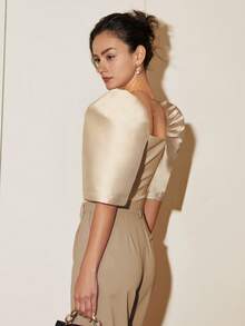Blus Wanita Model Pendek Elegan Lengan Kelopak Warna Polos Kerah Tegak Leher Persegi untuk Musim Semi/Gugur - Sampanye - View 2