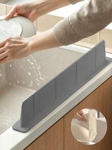 Silicone Kitchen Sink Splash Guard With Suction Cups. This Universal Suction Cup Splash Guard Is Suitable For Various Countertop Surfaces. Easy To Install Without Tools, This Splash Guard Is Suitable For Sink Edges. (Please Read The Installation Instructions Carefully, Improper Installation May Lead To Instability.) (Please Choose The Appropriate Size According To Your Specific Needs) - Multicolor - View 2