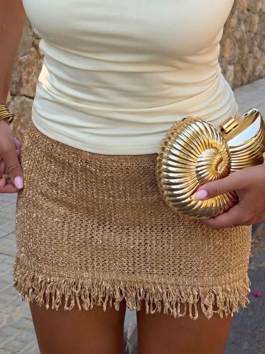 女款性感針織流蘇迷你裙,修身貼身設計,亮面金屬線條與流蘇下擺,適合度假與外出,秋季款 - 卡其色 - 查看 1