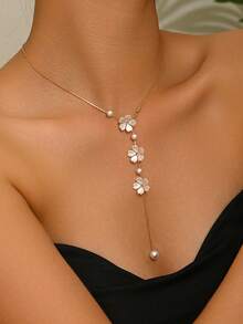 1pc French Romantic Style Cherry Blossom Y-Shaped Necklace For Women, Versatile Jewelry For Date, Vacation, Party, Gathering, Eye-Catching Design - White - View 2