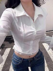 Blusa de mujer elegante de manga larga, estilo universitario, corte ajustado, con abertura tipo espina de pez, encaje calado, patchwork y ribete - Blanco - Ver 7