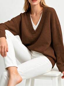 Plus Size Women's Essential V-Neck Long Sleeve Sweater - Must-Have Autumn/Winter Wardrobe Item - Coffee Brown - View 4