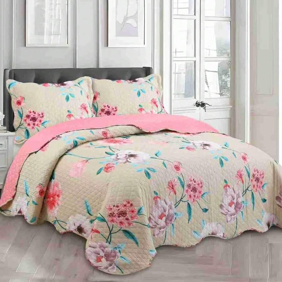 3-Piece Set: Double-Sided Queen Bedspread, Patchwork Quilt, Ultra Patch - Rosalie Premium - View 1