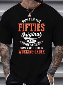 Men's "Built In The Fifties Original And Unrestored" Funny Birthday Graphic T-Shirt, Casual Crew Neck Short Sleeve Tee, Retro Distressed Print, Humorous 50s Born Vibe Streetwear Top - Schwarz - Übersicht 6