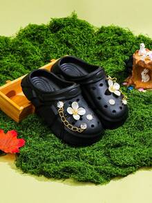 HOEASE Zuecos para niñas, zapatos de jardín, sandalias cómodas y ligeras con diseño calado, diseño floral para primavera y verano - Negro - Ver 2