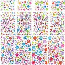 4套裝水鑽貼紙，476/435/96顆自黏寶石，心形、星星、五角星、鑽石與花朵造型，閃亮寶石適用於DIY手工、禮物盒、剪貼簿、手工專案與派對裝飾 - 自黏套裝 - 查看 4