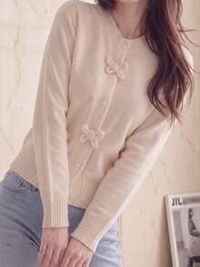 JIANHU Spring Butterfly Knit Cardigan, Short Design, Suitable For Petite Figure, Elegant Versatile, Create Fashionable Look - White - View 2