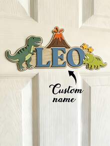 1 pieza Placa de nombre de dinosaurio personalizada - Decoración de madera para guardería - Letrero de dinosaurio para niño - Decoración de dormitorio de dinosaurio - Regalo para amantes de los dinosaurios, Letrero de puerta de madera con tema de dinosaurio personalizado para habitación infantil, Para padres y abuelos con niños que buscan decoración de guardería, regalos de cumpleaños o letrero personalizado para habitación infantil, Crea un sentido único de exclusividad, Elementos divertidos de dinosaurio y volcán inspiran la imaginación de los niños, Se combina perfectamente con varios estilos de decoración del hogar - Negro - Ver 14