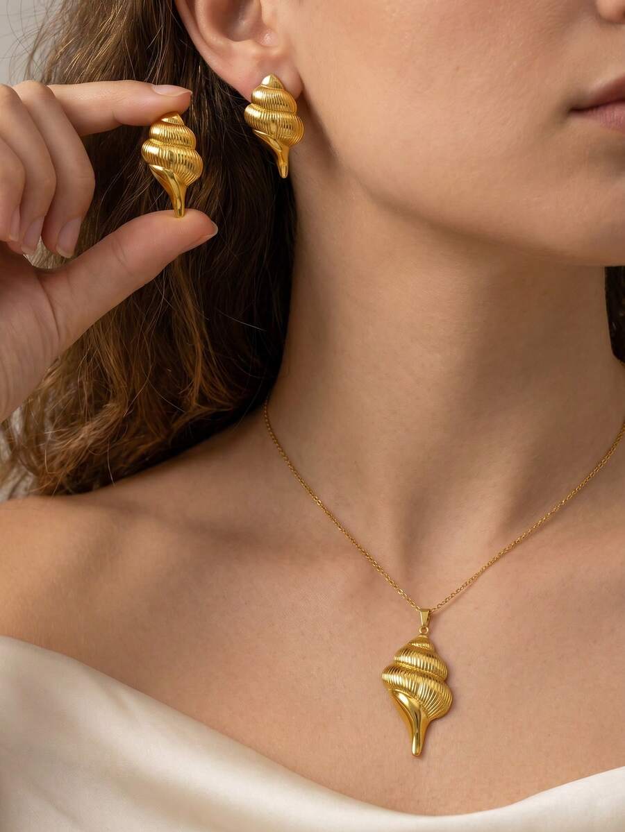 1 Set Stainless Steel Gold Necklace & Earrings Set, European And American Vintage Waterproof Hypoallergenic Non-Fading, 3D Spiral Conch Shell Cone Shell Design, Collarbone Chain & Earrings Jewelry For Women, Suitable For Daily Wear And Beach Vacation In Summer