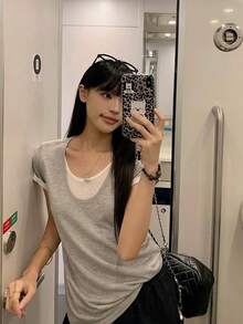 女款休閒灰色 2 合 1 配色圓領短袖 T 恤 春夏寬鬆版型百搭套頭上衣 - 淺灰色 - 查看 2