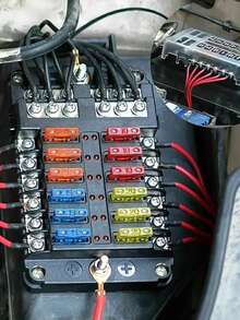 Juego de 100 piezas/120 piezas de fusibles automotrices, fusibles de hoja enchufables, surtido modular de fusibles para automóvil con caja de almacenamiento y clips - fusible - Ver 2