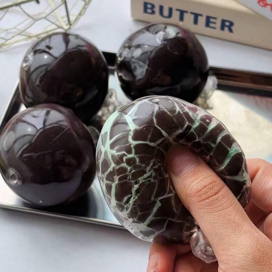 New Squishy Crunchy Stress Relief Handmade Ball Toy, Mint Dark Chocolate Design, Sound-Making Slow Rebound Shapeable Squeeze Toy, Suitable For Office And Teenagers Stress Relief, Children's Squeeze Toy, Gift For Friends - 彩色 - 查看 1