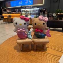 1個 Sanrio Hello Kitty 夏威夷黑白美人魚貓絨毛包掛飾，可愛 KT 吊飾車用配件，節日禮物 - 彩色 - 查看 3