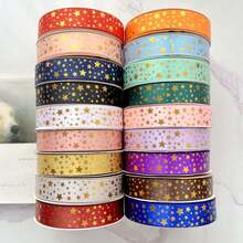 1 rollo de 5m de ancho 2.5cm cinta de poliéster con estampado de estrellas doradas, accesorios de decoración de embalaje, cinta para envolver flores, material DIY hecho a mano - 5 metros - Ver 3
