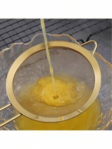 1 pièce Passoire fine en acier inoxydable doré, facile à ranger, tamis à farine et cuillère passoire à huile, cuillère de filtration alimentaire, pour frire les aliments, les pâtes, les nouilles, les vermicelles, gadget de cuisine, convient pour la filtration de farine/huile dans la cuisine de la maison - Doré - Voir 6