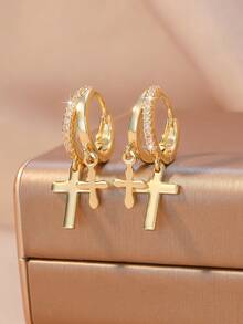 1 pieza Aretes de botón con doble cruz de moda con diamantes de imitación, aretes de aro con cruz de lujo chapados en oro con diamantes de imitación completos, estilo de nicho de alta gama, adecuados para uso diario, vacaciones, aniversario, regalo de cumpleaños para novia - Dorado - Ver 4