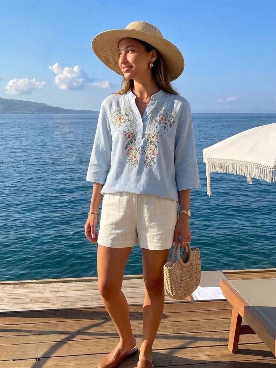 Top ample à manches 3/4 avec col V et broderie florale pour femmes, idéal pour les vacances d'été - Bleu azur - Voir 1