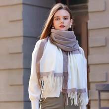 2025 New Women's Checkered Scarf 250g Warm Thick Pashmina Shawl Ercharpe Checkered With Fringe Gift - 卡其色 - 查看 1