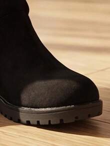 Terlaris - Sepatu Bot Anak Usia 3-12 Tahun. Menampilkan Desain Berkerut dan Pengikat Elastis. Gaya Kasual Serbaguna. - Hitam - View 4