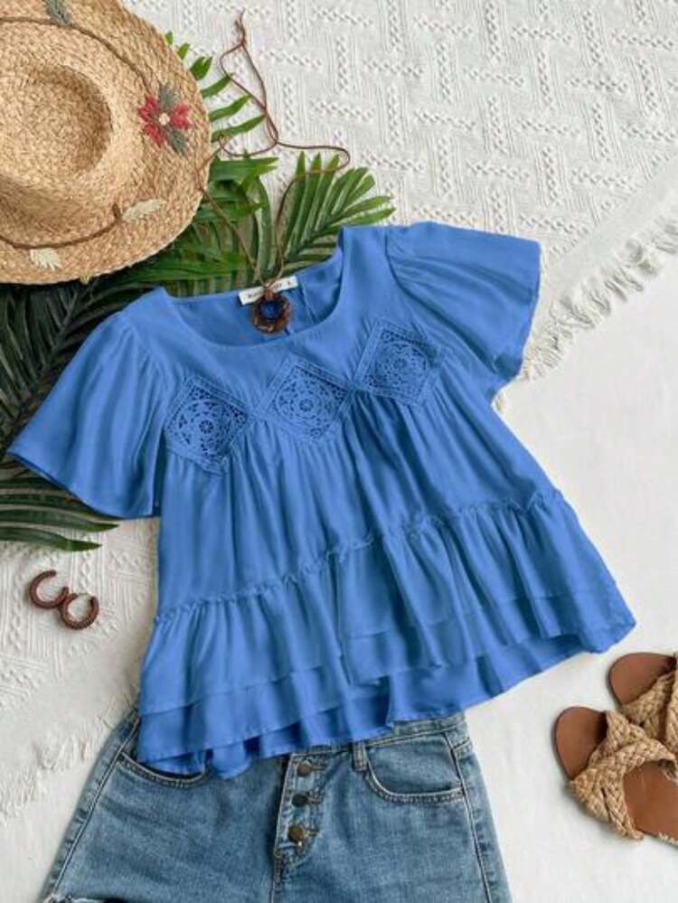 Blusa de mujer de verano de color liso minimalista con encaje calado, manga corta y bajo multicapa - Azul - Añade 1