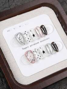 10 piezas de uñas postizas de forma almendrada mediana, estilo gótico Y2K con diseño de estrellas y lunares en blanco y negro, remolino plateado metálico y decoración de estrellas 3D, uñas postizas de cobertura completa reutilizables para mujeres y niñas, para uso diario, citas, fiestas y manicura de vacaciones, hechas a mano - Multicolor - Ver 7