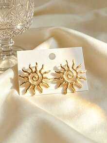 Y2K Vintage Minimalist Stainless Steel Women's Stud Earrings, High-Gloss Gold Base Flattering For Yellow Skin Tones, Fully Enclosed Pearl Inlay Resistant To Falling Off, Basic Accessory For School And Commute, Vintage Luxury Gift Box For Back To School, Suitable For Short Beach Trips, Campus, Workplace, Dates, Vintage Jazz Concerts, Elegant Niche Gift For Best Friend Or Girlfriend Who Prefers French Chic Style - Multicolor - View 10
