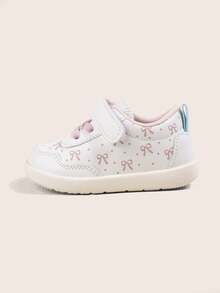 Zapatillas blancas para niñas pequeñas/bebés, patrón de lunares con lazo lindo, cierre de gancho y bucle, zapatos de bebé cómodos y casuales adecuados para uso diario, todas las estaciones - Blanco - Ver 6