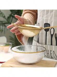 1 pièce Passoire fine en acier inoxydable doré, facile à ranger, tamis à farine et cuillère passoire à huile, cuillère de filtration alimentaire, pour frire les aliments, les pâtes, les nouilles, les vermicelles, gadget de cuisine, convient pour la filtration de farine/huile dans la cuisine de la maison - Doré - Voir 4