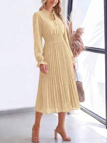 PRETTYGARDEN Women's Spring Fall Midi Dress Casual Long Sleeve V Neck Swiss Dot Pleated A Line Flowy Dresses New Years Party Valentine Vacation Dresses For Women - 杏色 - 查看 4