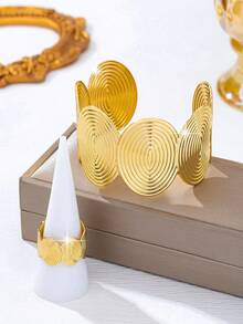 2pcs/Set Geometric Spiral Pattern Open Bangle Bracelet & Ring Set For Women, Fashionable, Suitable For Beach, Vacation, Party, Banquet, Daily Wear - Yellow Gold - View 3