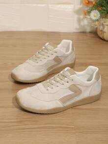 Women's Comfortable Lightweight Beige Flat Non-Slip Outdoor Casual Student Running Sports Shoes - Beige - View 2