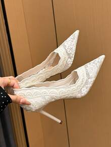 Xin Jing Shoes 女款高跟尖頭鞋 新款性感時尚刺繡網紗 婚禮宴會、日常約會女鞋 - 米色 - 查看 9