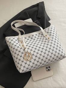 Fashion Solid Color Large Capacity M-Letter Print Tote Bag, Metal Decoration, Shoulder Bag, Suitable For Women Shopping, Commuting To Work And Daily Use, Suitable For Students Back To School - White - View 3