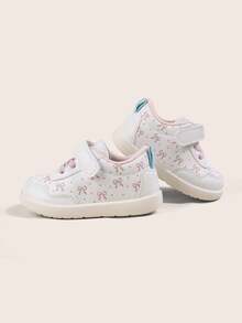Zapatillas blancas para niñas pequeñas/bebés, patrón de lunares con lazo lindo, cierre de gancho y bucle, zapatos de bebé cómodos y casuales adecuados para uso diario, todas las estaciones - Blanco - Ver 5