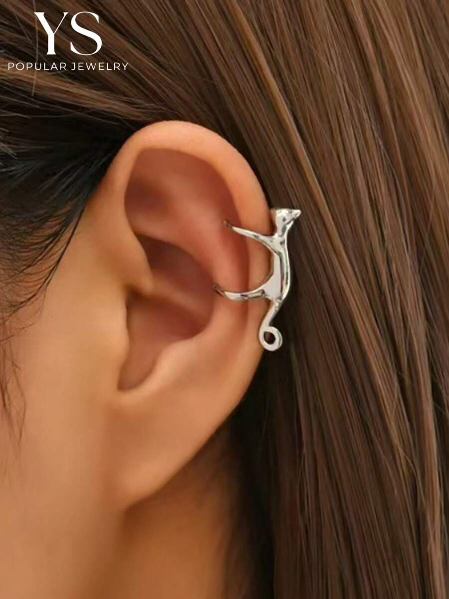 1pc Women's Non-Pierced Ear Cuff Animal Design Fashionable Student Campus Jewelry Accessory Earring Silver Color