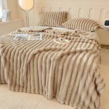 AYD Opulent Imitation Rabbit Fur Blanket Ultra-Soft, Lightweight, Material Safety,Multi-Color, Ldeal For BedCouch, Travel, Camping, Home Bedroom Decor,Cozyvibes, Room, Best Gifts For Valentine'S Day - 卡其色 - 查看 9
