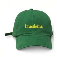 Brazilian-Made Unisex Dad Hat In 100% Cotton Twill With Curved Brim. - 繡有黃色圖案的綠旗 - 查看 1