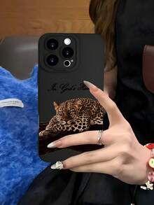 Funda de teléfono de lujo con diseño de estampado de leopardo, estética linda y a prueba de golpes, protección de la protuberancia de la lente, compatible con iPhone 17/17Pro/17Pro Max/16/15/14/13/12/11/7/8/XR/XS/Plus/Pro/Pro Max y series, y compatible con Galaxy S/A Series - - Negro - Ver 3