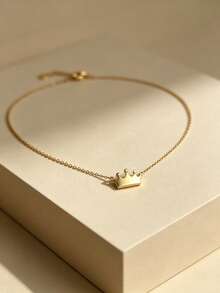 suteyi Exquisite Small Crown Pendant Necklace, 18K Gold Plated Stainless Steel Choker Necklace, Minimalist Queen Crown Jewelry Gift, Women's Party Accessory - Multicolor - View 6