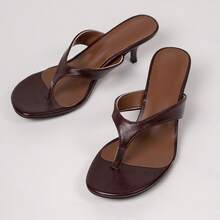 2026 Summer New Brown Toe-Post Round Toe Kitten Heel Slide Sandals Women's Mule Shoes Elegant Versatile Date Night Export Style High Heels - Brown - View 7