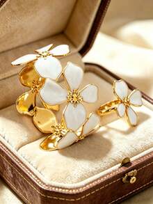 2PCS Minimalist Fashion Vintage Elegant Gentle Style Oil Drop Enamel Four-Leaf Flower Bracelet & Ring Set, Stainless Steel Women's Jewelry Set, Suitable For Daily Wear/Garden Party/Evening Party/Afternoon Tea/Street Style/Holiday Gift For Girlfriend - Yellow Gold - View 3