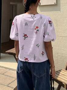 女款休閒時尚夏季法式立領彩色鈕扣短版上衣，多巴胺碎花寬鬆顯瘦 INS 風格百搭襯衫，夏季碎花可愛短袖女襯衫，聚酯纖維，數位印花，輕盈，返校季，生日，休閒，女款優雅上衣，度假，假期 - 紫丁香色 - 查看 3